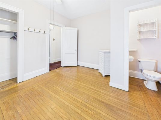 Bathroom, Interior, Pendant Lights, Wood Texture Flooring