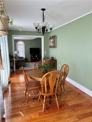 Chandelier, Dining room, Interior, Living room, Wood Texture Flooring