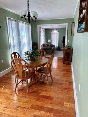 Chandelier, Dining room, Interior, Living room, Wood Texture Flooring