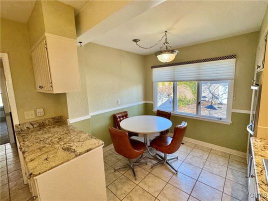 Dining room, Interior, Pendant Lights