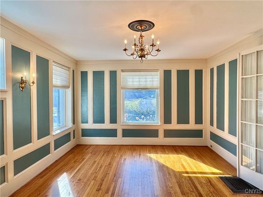 Chandelier, Empty room, Interior, Wood Texture Flooring