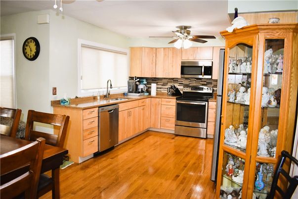 Interior, Kitchen, Stainless Steel Appliances, Wood Texture Flooring