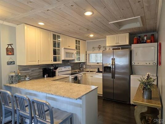 Interior, Kitchen, Recessed Lighting, Stainless Steel Appliances, Wooden Ceilings, Wood Texture Flooring