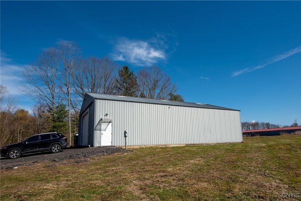 Detached Garage, Exterior