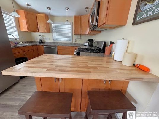 Interior, Kitchen, Pendant Lights, Wood Texture Flooring