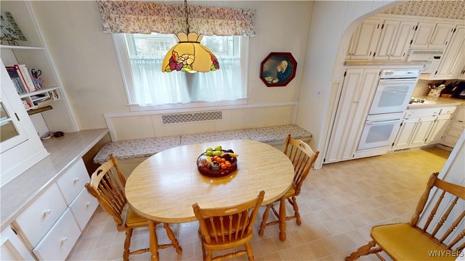 Dining room, Interior, Kitchen, Pendant Lights