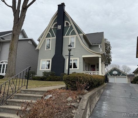 Detached Garage, Exterior, Facade, Queen Anne Victorian