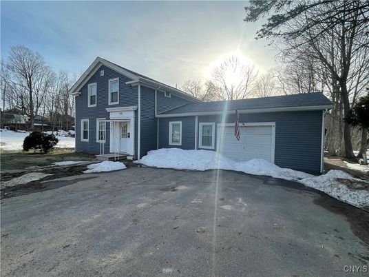 Attached, Exterior, Facade, Raised Ranch