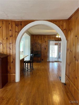 Empty room, Interior, Wood Texture Flooring, Wooden Walls