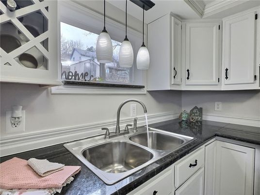 Interior, Kitchen, Pendant Lights