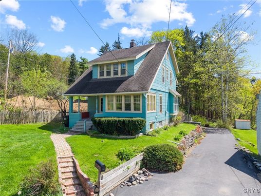 Backyard, Exterior, Facade, Cape Cod