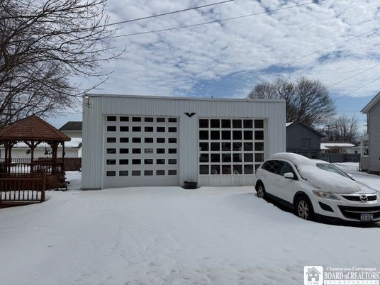 Detached Garage, Exterior