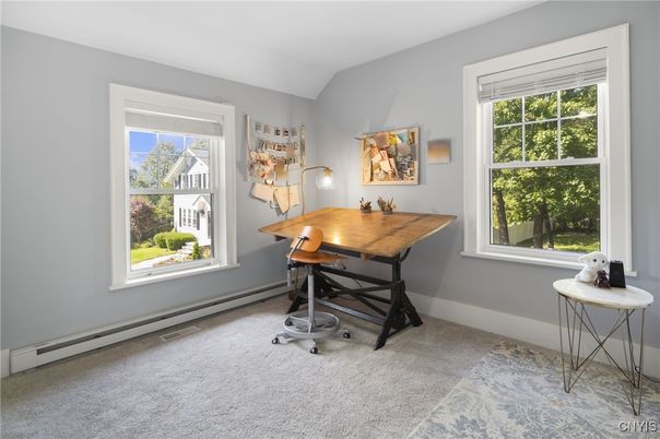 Home Office, Interior