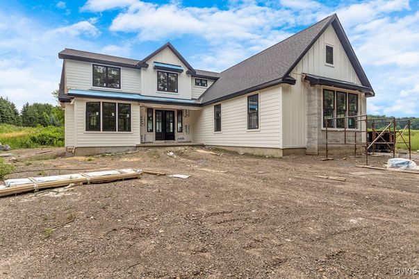 Backyard, Exterior, Facade, Farmhouse
