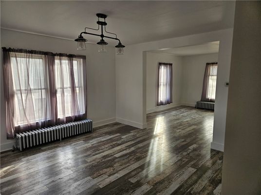 Empty room, Interior, Pendant Lights, Wood Texture Flooring