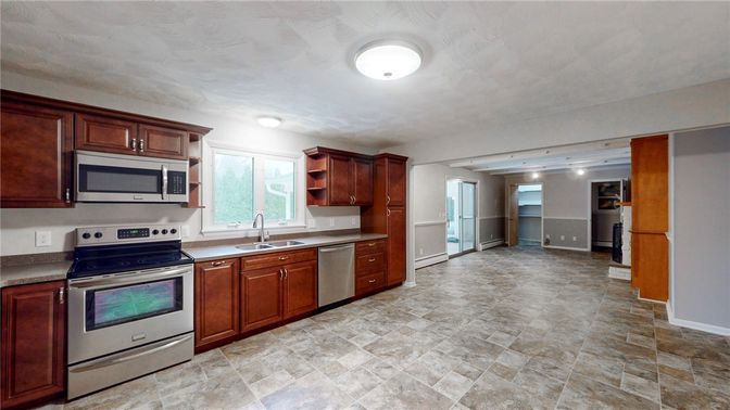 Interior, Kitchen, Stainless Steel Appliances