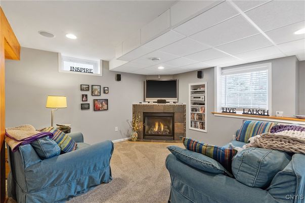 Fireplace, Interior, Living room, Recessed Lighting