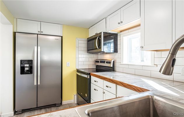 Interior, Kitchen, Stainless Steel Appliances