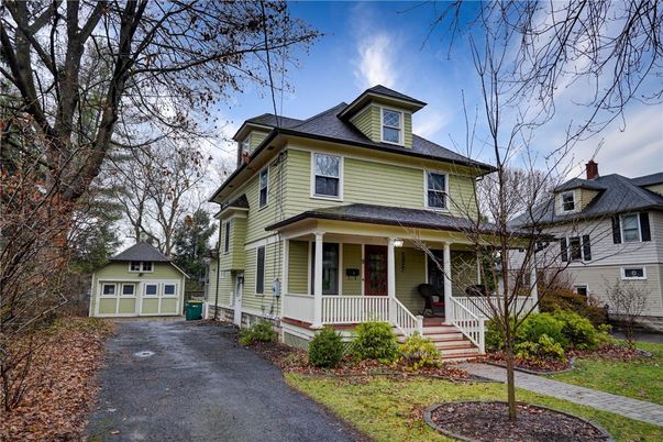 Detached Garage, Exterior, Facade, American Foursquare
