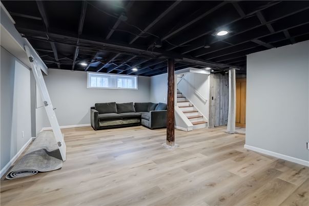Interior, Recessed Lighting, Wood Texture Flooring
