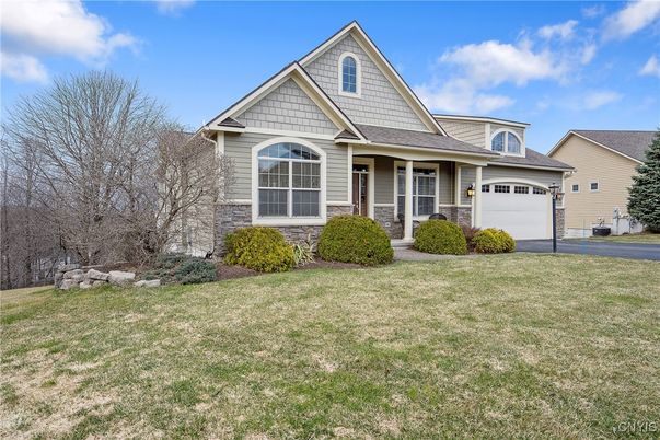 Attached, Exterior, Facade, Farmhouse