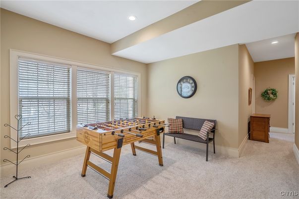 Game Room, Interior, Recessed Lighting