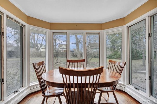 Dining room, Interior, Sun Room, Wood Texture Flooring