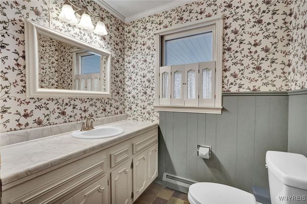 Bathroom, Interior, Tile Countertops