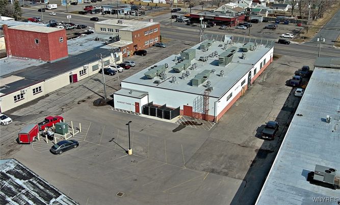 Exterior, Drone