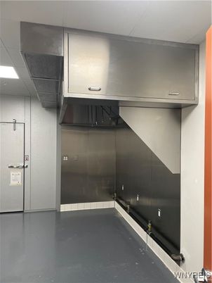 Elevator, Interior