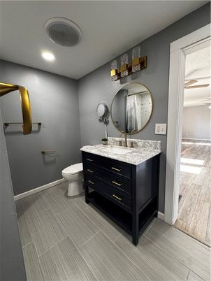 Bathroom, Interior, Recessed Lighting, Wood Texture Flooring