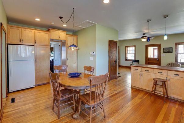 Dining room, Interior, Kitchen, Pendant Lights, Recessed Lighting, Wood Texture Flooring