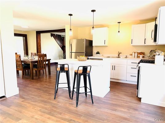 Dining room, Interior, Kitchen, Pendant Lights, Wood Texture Flooring