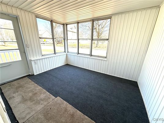 Empty room, Interior, Sun Room