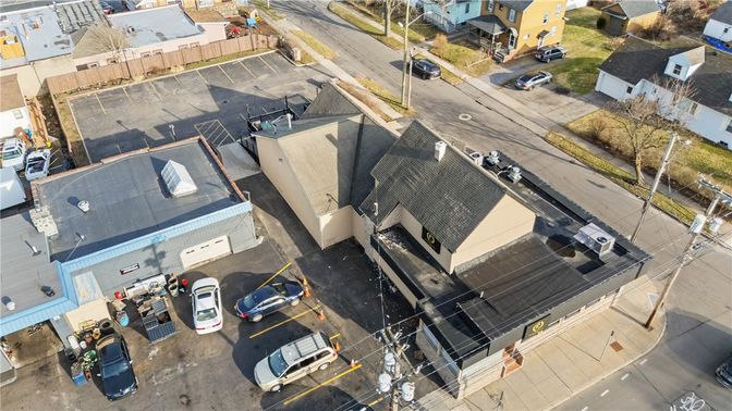 Exterior, Drone