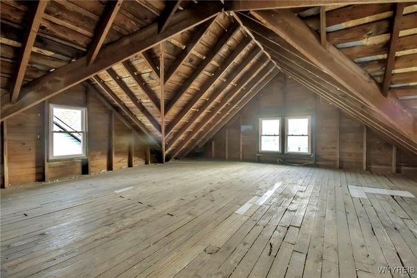 Empty room, Interior, Wooden Beams, Wooden Ceilings, Wood Texture Flooring, Wooden Walls