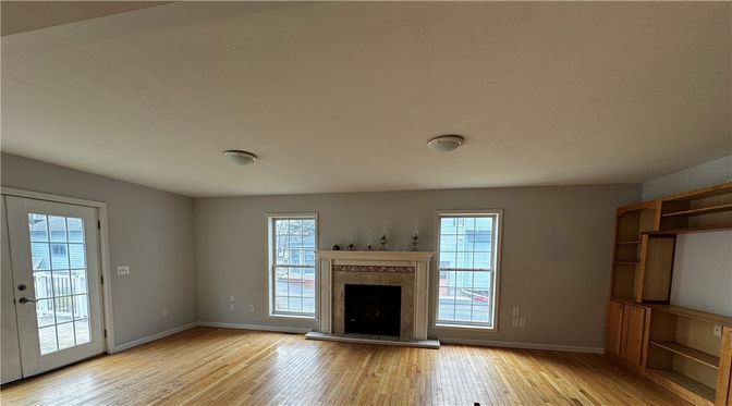 Empty room, Fireplace, Interior, Wood Texture Flooring
