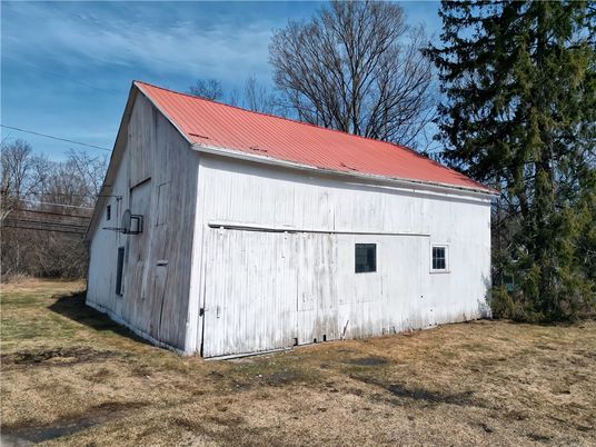 Detached Garage, Exterior
