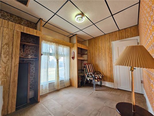 Interior, Wooden Walls