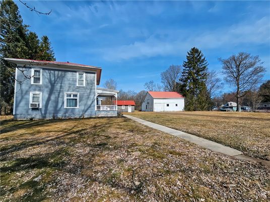 Backyard, Detached Garage, Exterior