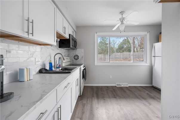 Interior, Kitchen, Wood Texture Flooring