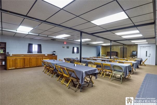 Dining room, Interior