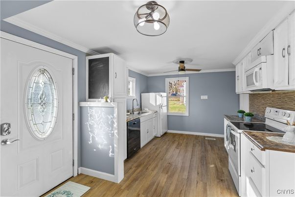 Interior, Kitchen, Wood Texture Flooring