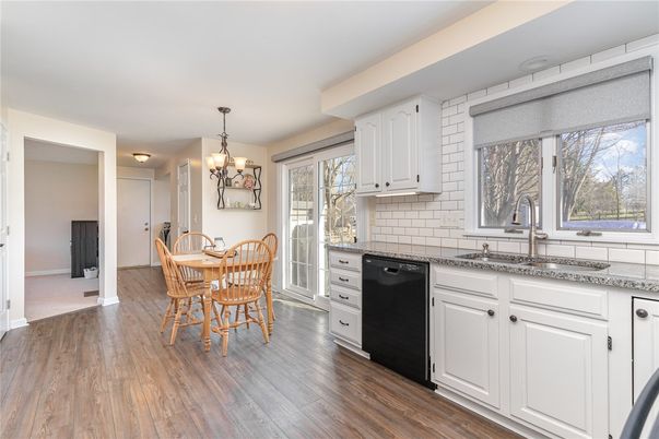 Chandelier, Dining room, Interior, Kitchen, Wood Texture Flooring