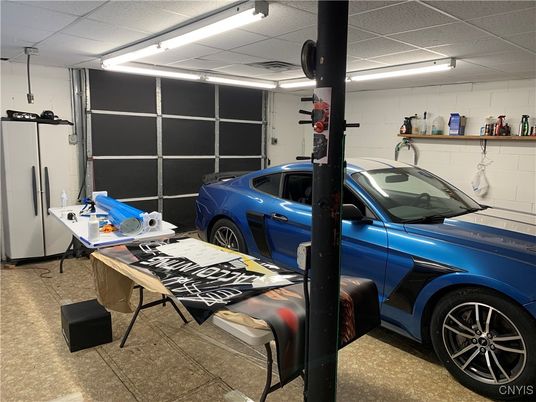 Garage, Interior