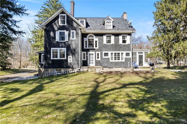 Backyard, Exterior, Facade, Georgian