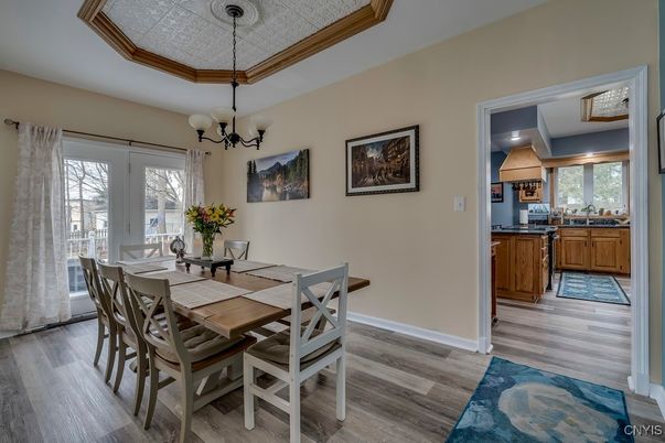 Chandelier, Dining room, Interior, Kitchen, Wood Texture Flooring