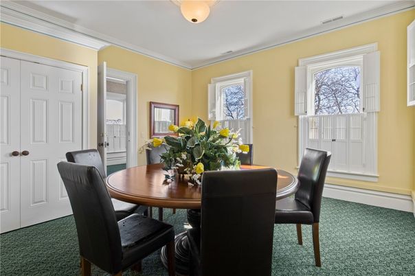 Dining room, Interior