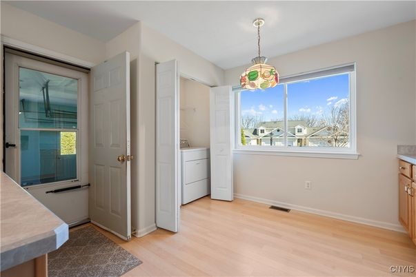 Interior, Pendant Lights, Washer, Wood Texture Flooring