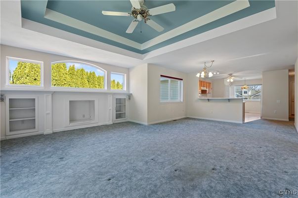 Chandelier, Empty room, Interior